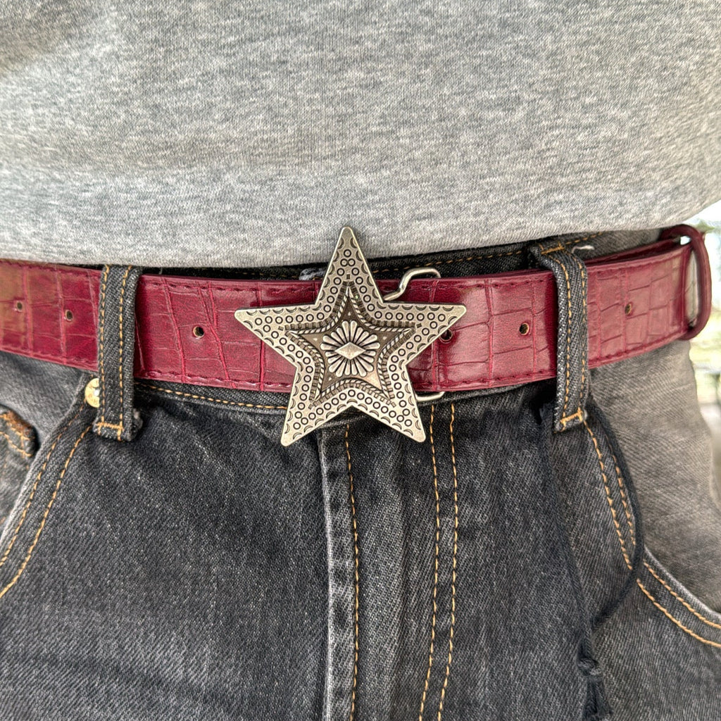 IGNRNT STUDIOS Vintage Western Star Buckle Belt – Burgundy