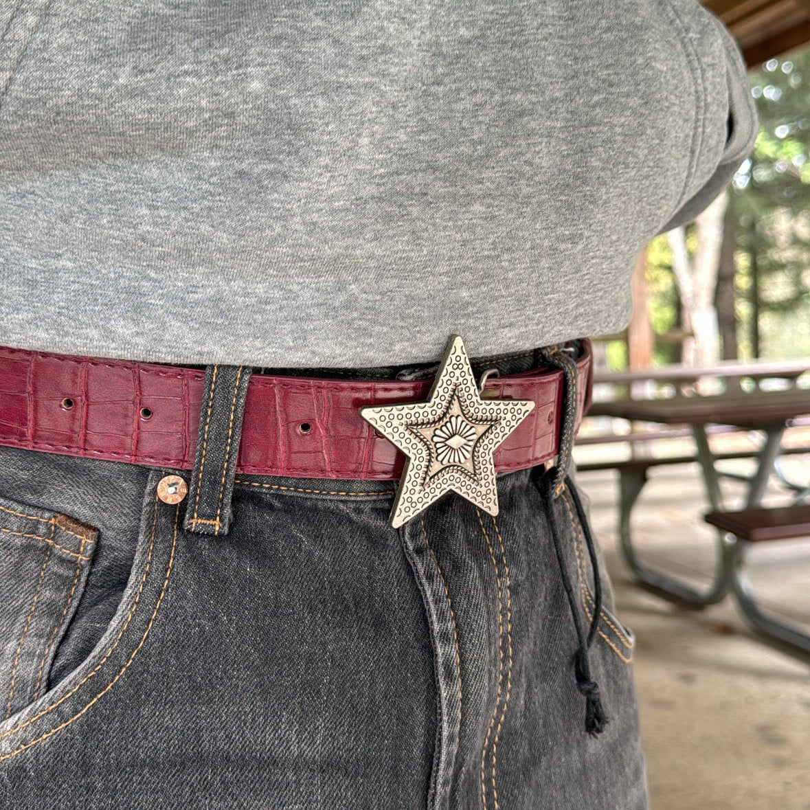 IGNRNT STUDIOS Vintage Western Star Buckle Belt – Burgundy
