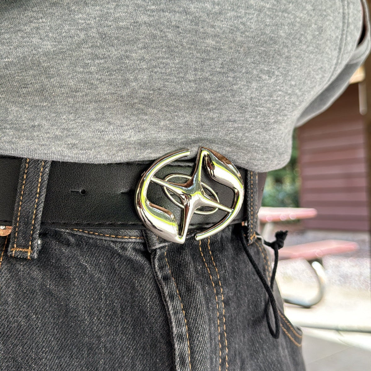 IGNRNT Studios Silver Chrome Star Buckle Belt – Black