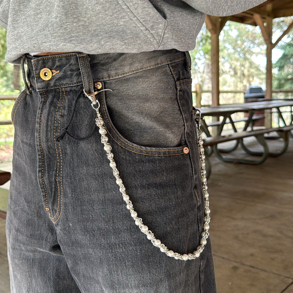 IGNRNT Studio Silver Pearl Link Belt Chain - Silver/White