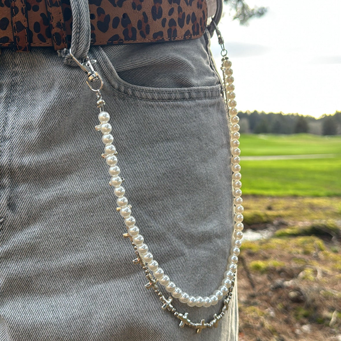 IGNRNT Studios Double Layer Pearl Cross Belt Chain – Silver