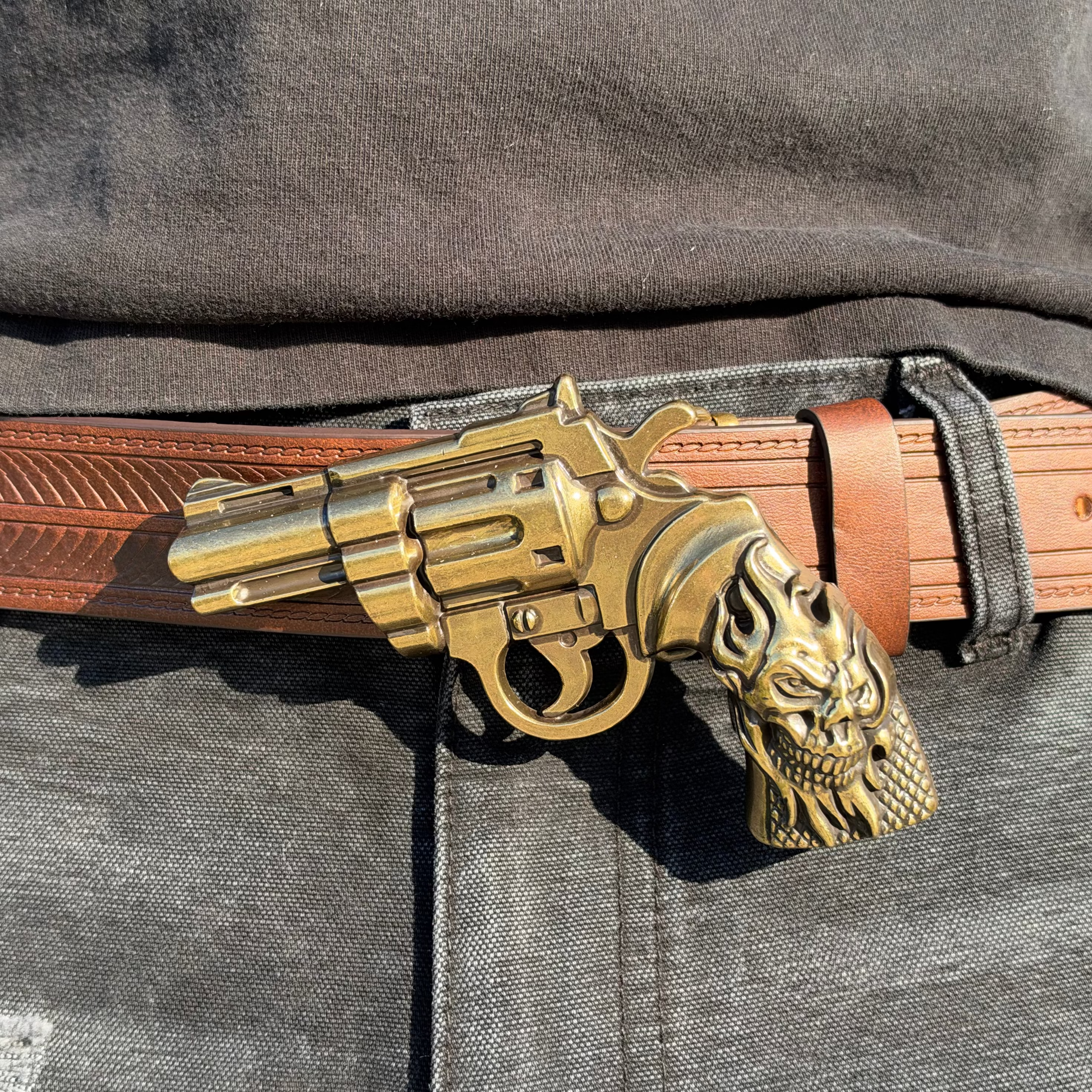 IGNRNT Studios Brown Western Revolver Belt – Antique Gold