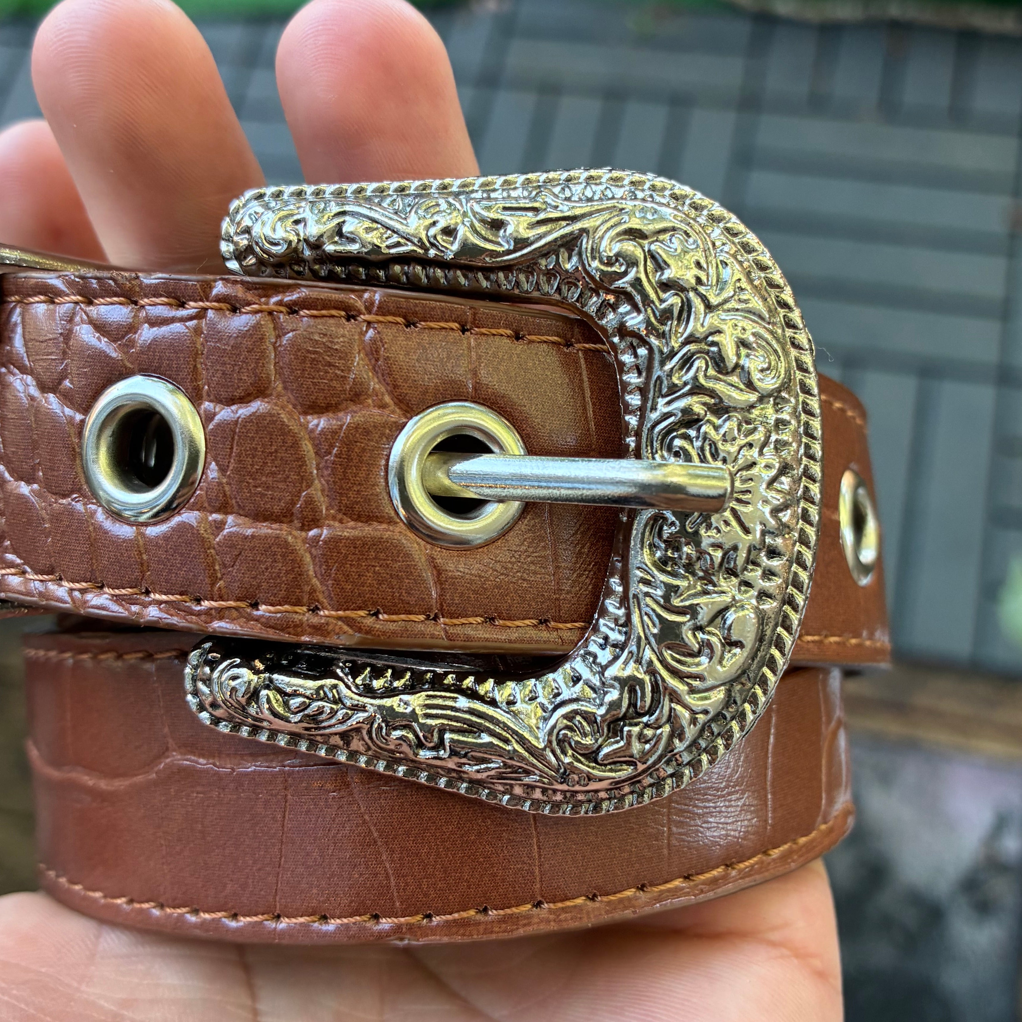 IGNRNT Studios Windsor Tan Croc Western Belt – Silver Buckle